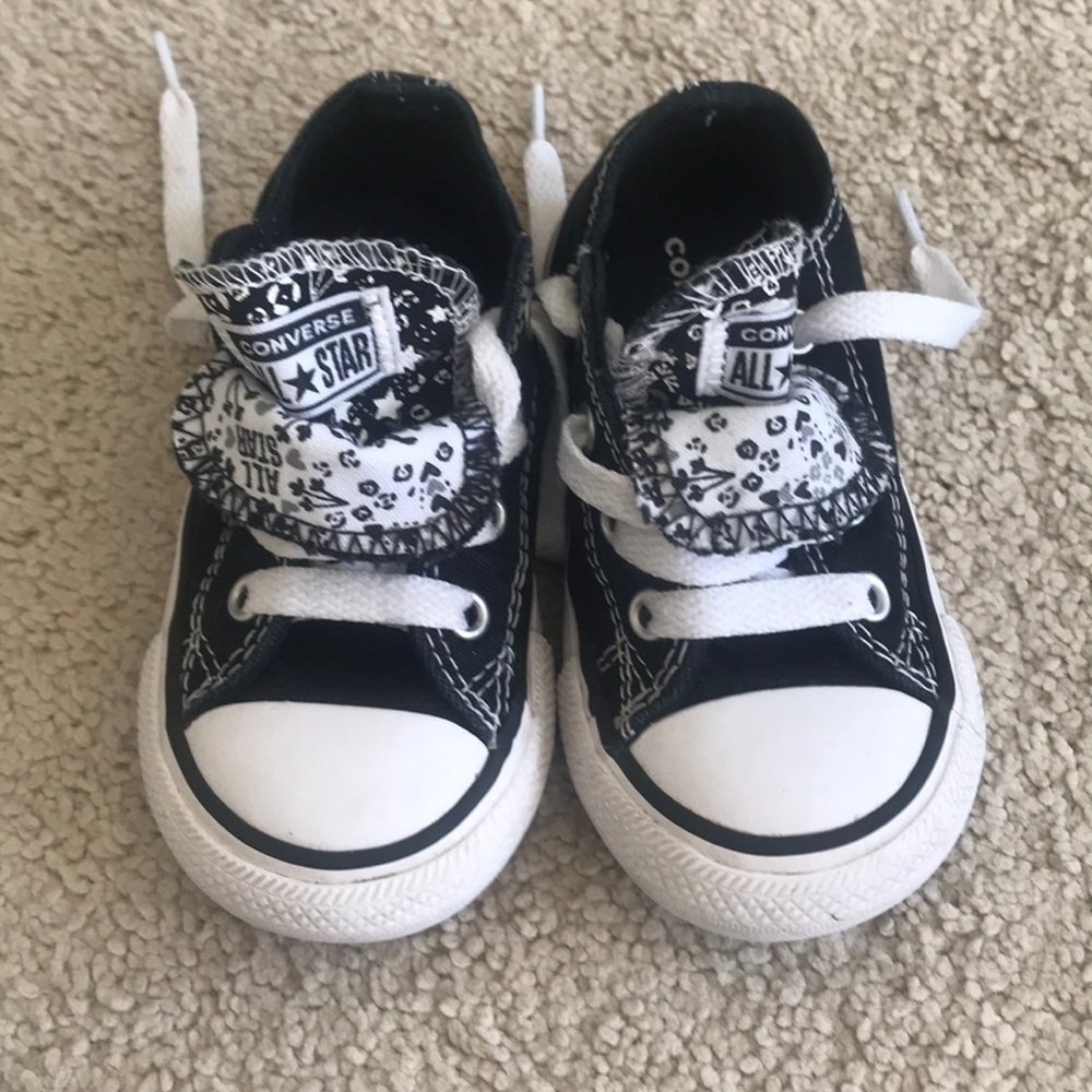 Baby girl converse size 6